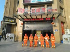 一百城东贸易广场开展消防演习取培训勾当